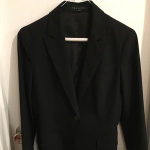 EUC Theory Gabe B Tailor black blazer sz 2